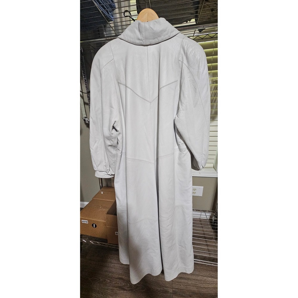 Bizakis Furs Womens White Leather Long Trench Coat Jacket with Belt Size Medium - Picture 11 of 11